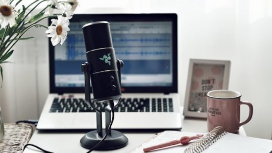 もう集客に悩まない！飲食店ファン拡大「お客様の声」ホームページ戦略