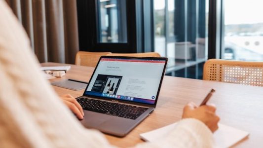 【失敗しないホームページ制作】WordPressで作る３つのコツと運用の秘訣