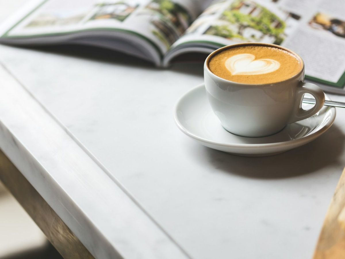 SNSは何をどれくらい発信すべき？ホームページと連携して「相乗効果」を生むコツ