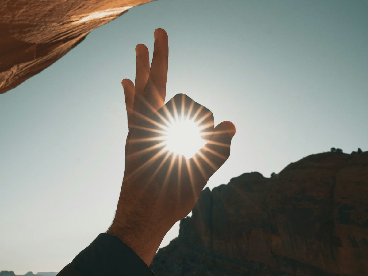 FAQはお客様の不安を解消するツール！お客様の背中を押す「一歩先」のQ&A活用術