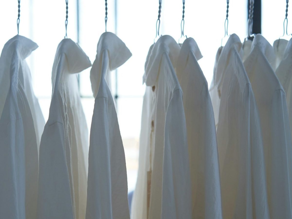 【クリーニング店】人件費・資材高騰による料金変更。トラブルを防ぐ告知方法