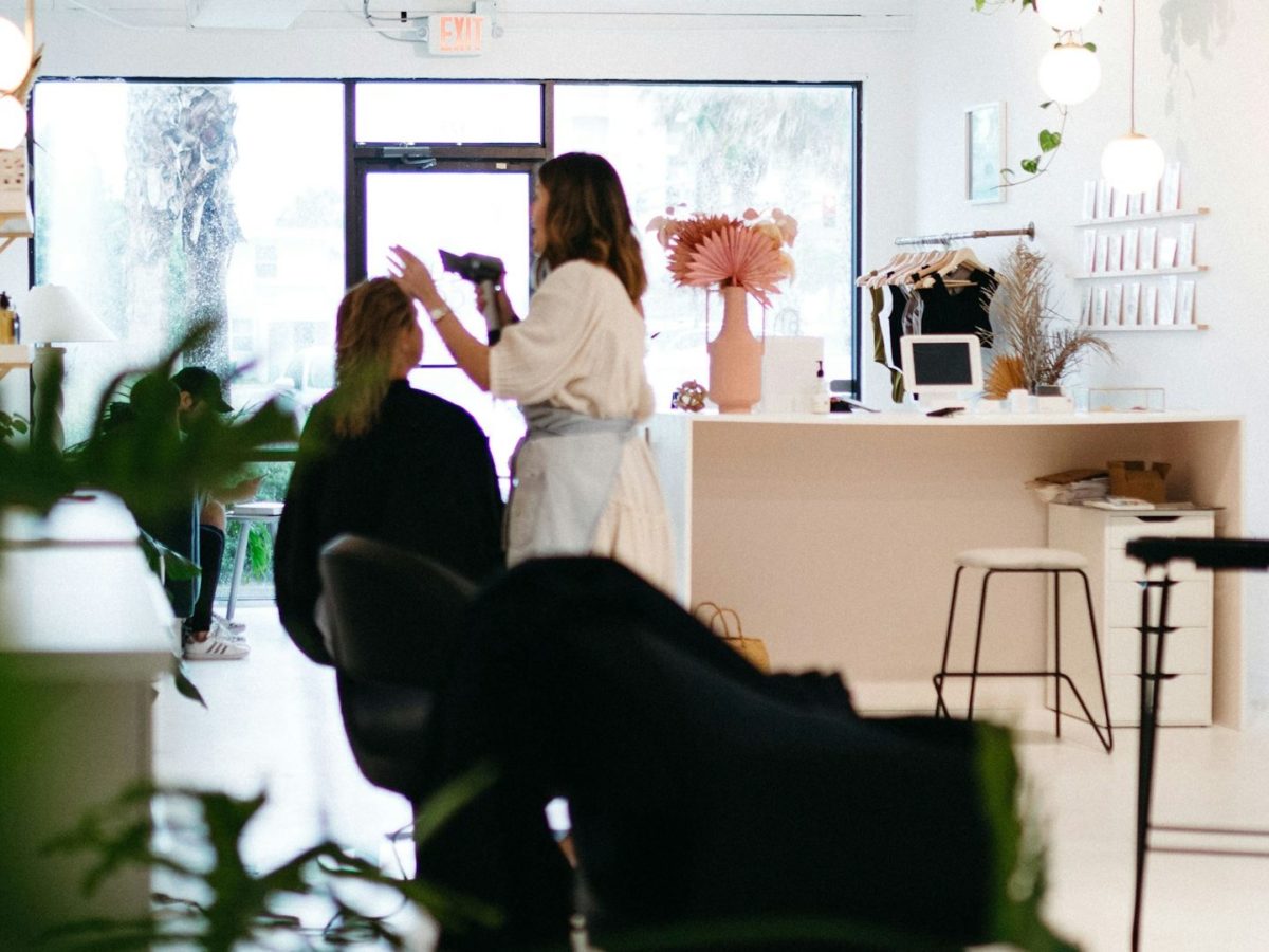 「お直し」の境界線はどこ？トラブルを防ぐホームページでの『無料・有料』の伝え方