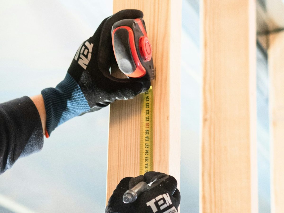 「聞いてない！」を防ぐ。工務店がHPに載せるべき『標準工事の範囲』と、信頼を損なわない伝え方